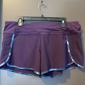 Lululemon Run Times Short - 4 way stretch